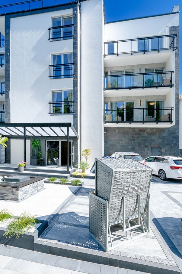 Apartamety w Pobierowie z wewnętrznym patio.